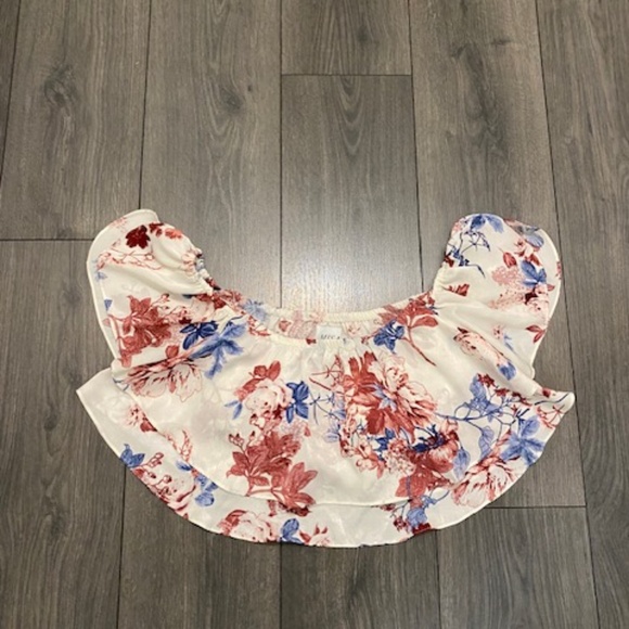 MISA Los Angeles Suvi Floral Satin Ruffled Off The Shoulder Crop Top Size M - Picture 2 of 7